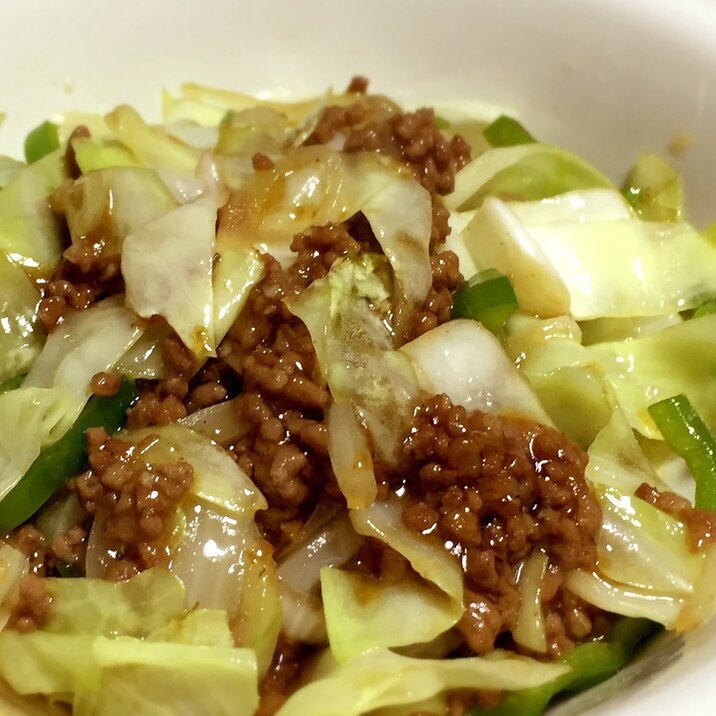 余り物整理にも ひき肉とキャベツのにんつゆ炒め レシピ 作り方 By あひる課長 楽天レシピ 余り物整理にも ひき肉とキャベツのにんつゆ炒め レシピ 作り方 By あひる課長 楽天レシピ